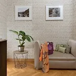 Navonamyhome B&B
