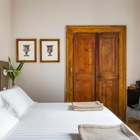 Navonamyhome فندق مبيت وإفطار