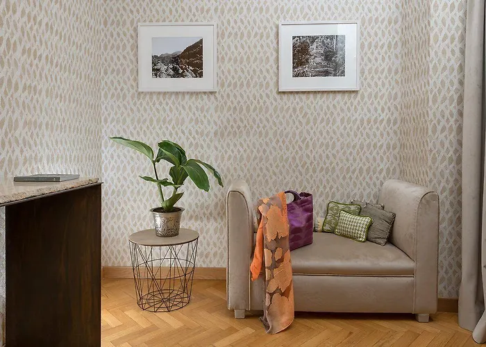 Navonamyhome Bed and Breakfast